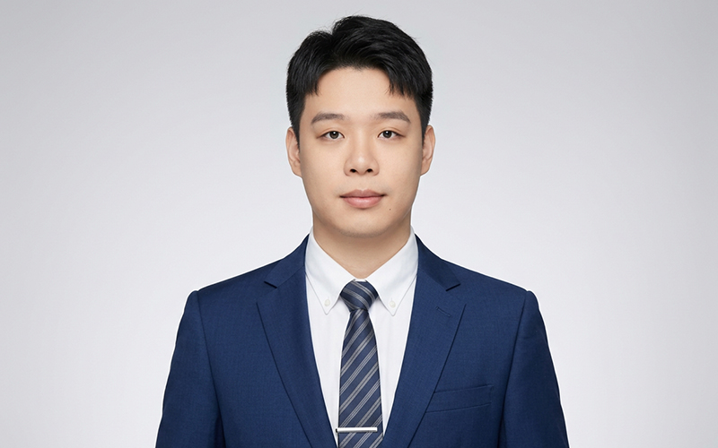 Zhang — 기술 관리자